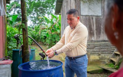 Ampliamos la red de agua potable al recinto Manuel franco