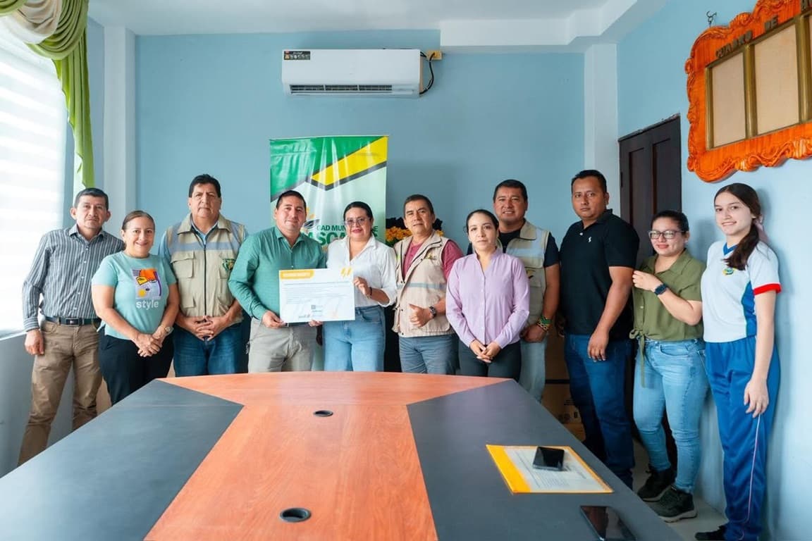 EL GAD MUNICIPAL RECIBE RECONOCIMIENTO POR GESTION DE TURISMO