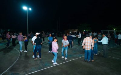 El recinto Nuevos Horizontes, de la parroquia Nueva Troncal, celebró su octavo aniversario