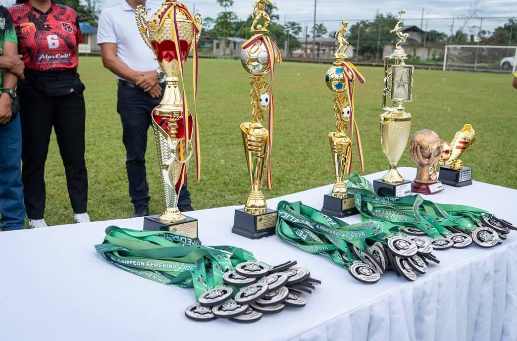 ⚽🏆 ¡𝗘𝗹 𝗱𝗲𝗽𝗼𝗿𝘁𝗲 𝘁𝗮𝗺𝗯𝗶𝗲́𝗻 𝗳𝘂𝗲 𝗽𝗿𝗼𝘁𝗮𝗴𝗼𝗻𝗶𝘀𝘁𝗮 𝗲𝗻 𝗹𝗮𝘀 𝗳𝗶𝗲𝘀𝘁𝗮𝘀 𝗱𝗲 𝗦𝗲𝘃𝗶𝗹𝗹𝗮❗ 🏆⚽