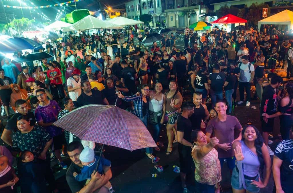 🎶💃 Una noche de alegría en el Carnaval