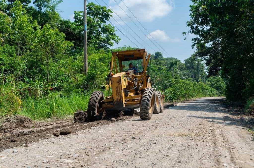 🚜🛣️ La vialidad es prioridad en nuestra administración